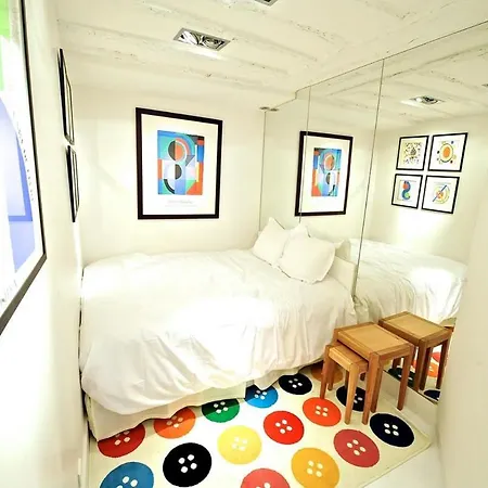 Notre Dame In Full Colors *