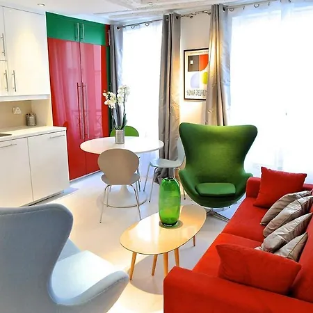 Notre Dame In Full Colors Lejlighed *