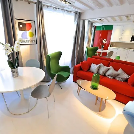 Notre Dame In Full Colors Lejlighed *