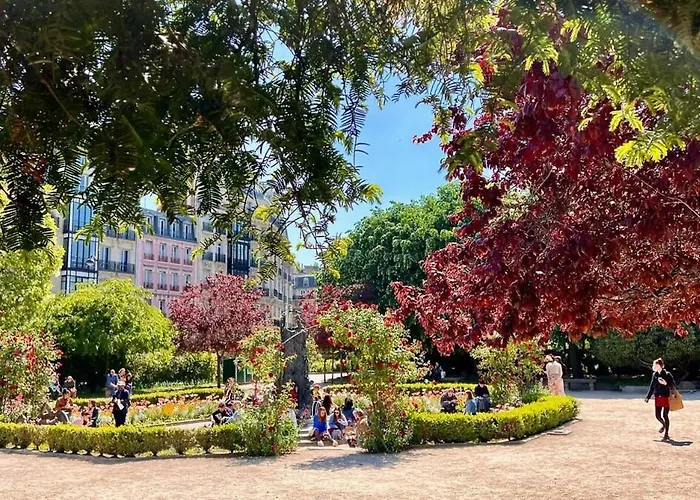 Notre Dame In Full Colors דירה פריז